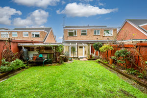 REAR GARDEN- click for photo gallery